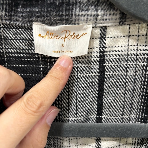 Allie Rose plaid button down shirt - Picture 2 of 5